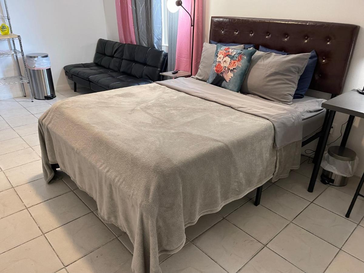 Best Value Inside City Miami, Near Airport, Beach, Center & Metro Exterior photo